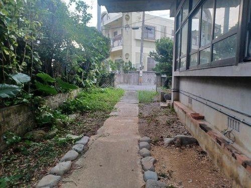 Spacious 4LDK Single-Story House in Nanjo City, Okinawa - Thumbnail 3
