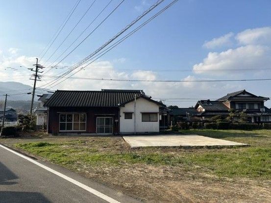 Renovated 3LDK Single-Story House on 508sqm Land in Arita, Saga - Thumbnail 2