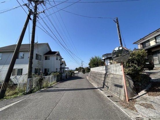 7DK Detached House for Sale in Kitsuki, Oita with Beppu Bay Views - Thumbnail 2
