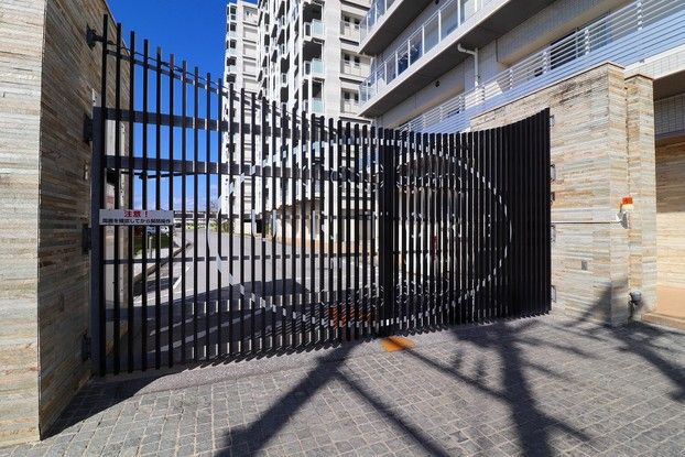 3LDK Apartment for Sale in Chatan, Okinawa – 71.79m² - Thumbnail 2