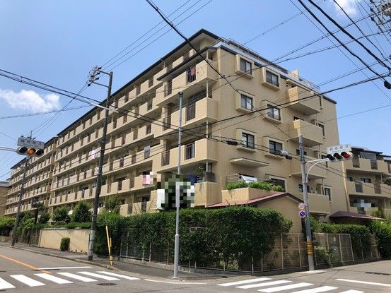 Renovated 4LDK Apartment in Nakamura Ward, Nagoya - Thumbnail 2