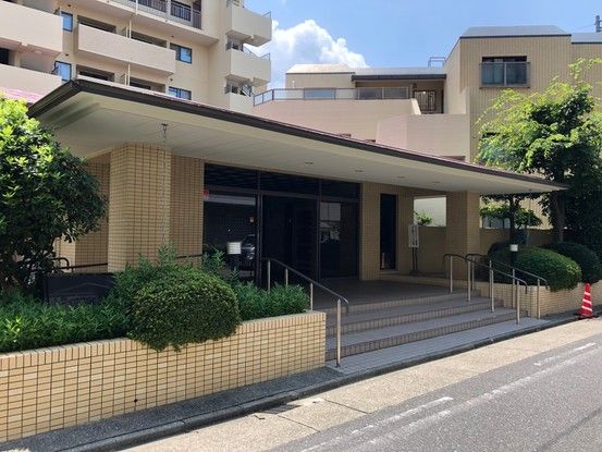Renovated 4LDK Apartment in Nakamura Ward, Nagoya - Thumbnail 3