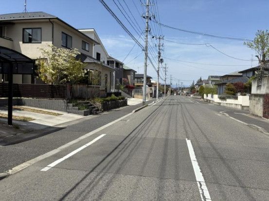 6LDK House in Koriyama by Sumitomo Forestry - Thumbnail 3