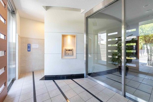 1LDK Apartment for Sale in Sakura-yama, Nagoya, Aichi - Thumbnail 3