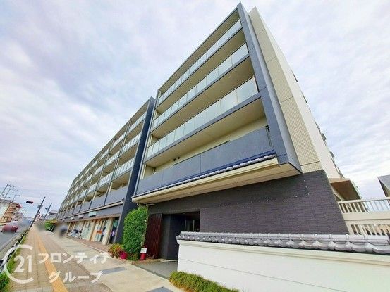 3LDK Apartment for Sale in Ikaruga, Nara - 73.62m² - Thumbnail 3