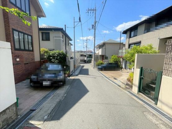 4LDK Resale House in Toyonaka City, Osaka - 105.96 sqm - Thumbnail 3