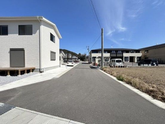 Newly Built 3LDK House in Nobeoka, Miyazaki - Thumbnail 2