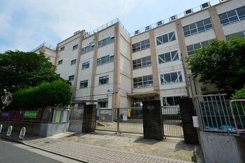 4DK House for Sale in Adachi-ku, Tokyo - 63.33 sqm - Thumbnail 4