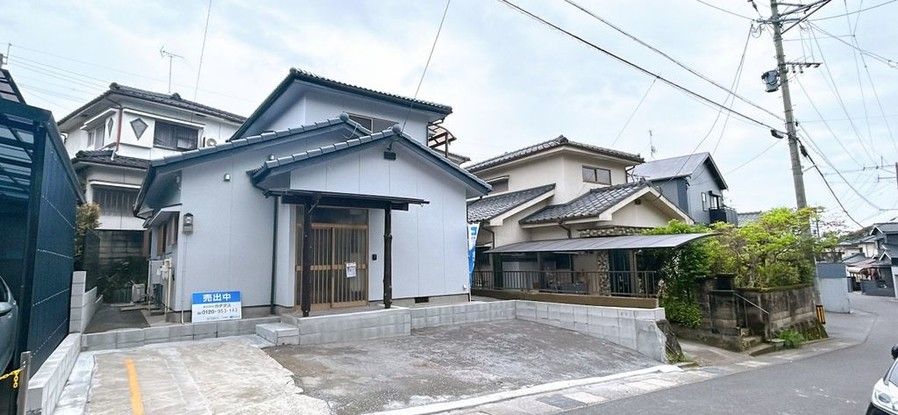 Renovated 3LDK House for Sale in Kagoshima City - Thumbnail 2