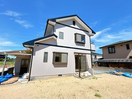 4LDK Renovated House for Sale in Ube City, Yamaguchi - Thumbnail 2