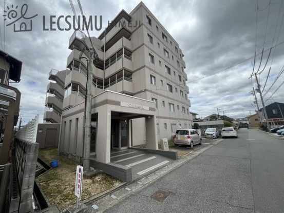 1LDK Apartment for Sale in Himeji, Hyogo - Thumbnail 3