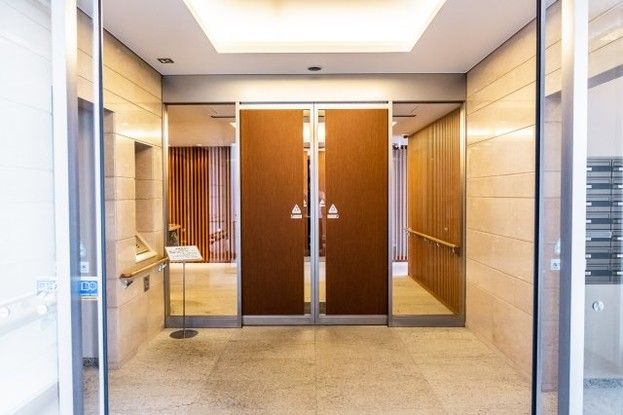 165 sqm Premium Floor Apartment in Umeda, Osaka - Thumbnail 3