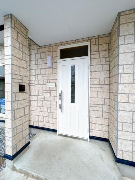 Renovated 3LK House with Parking for 4 in Hachinohe, Aomori - Thumbnail 3