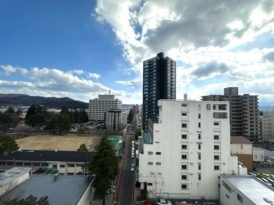 Renovated 3LDK Apartment for Sale Near Fukushima Station - Thumbnail 3