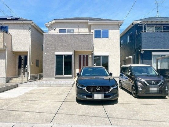 Renovated 4LDK House for Sale in Ogaki, Gifu - Thumbnail 3