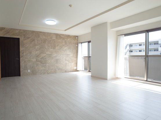 4LDK Apartment for Sale in Miyazaki City, Miyazaki Prefecture - Thumbnail 4