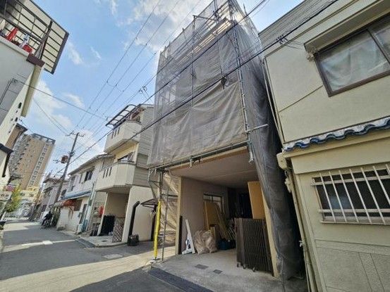 4LDK Detached House for Sale in Kadoma, Osaka - 8 Min to Station - Thumbnail 3