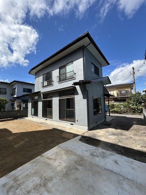 Renovated 3LDK House in Aizuwakamatsu, Fukushima - Thumbnail 3