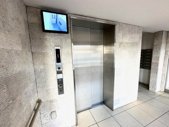 4LDK Apartment with Park View in Koriyama, Fukushima - Thumbnail 2