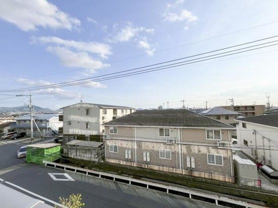 3LDK Apartment in Okayama City, Minami-ku - 84.52 sqm - Thumbnail 2