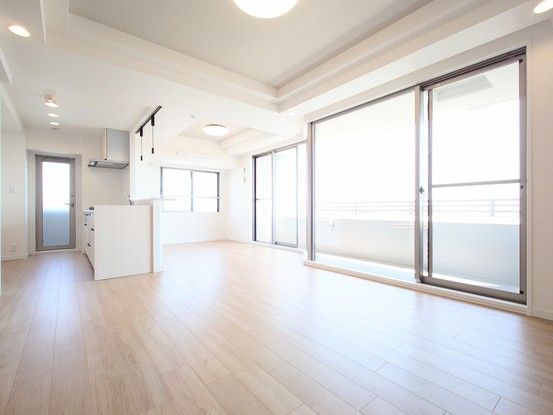 Renovated 4LDK Apartment in Nagoya - 100.94 sqm - Thumbnail 2