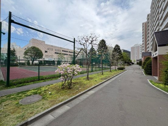 4LDK Apartment for Sale in Atsubetsu-ku, Sapporo - Thumbnail 3
