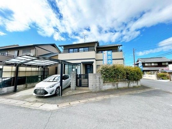 4LDK Detached House for Sale in Omihachiman, Shiga - Thumbnail 2