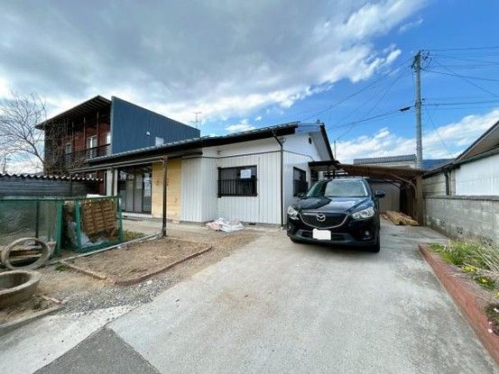 Renovated 3LDK Single-Story House for Sale in Kunimi, Fukushima - Thumbnail 2