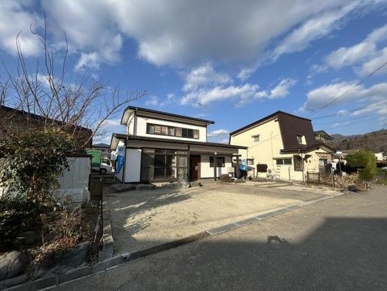 Renovated 3LDK Detached House for Sale in Aizuwakamatsu - Thumbnail 4