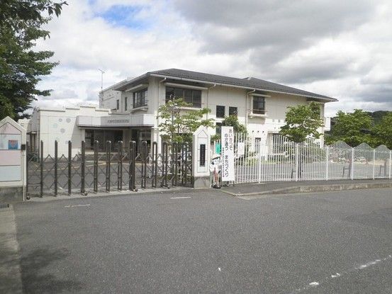 Renovated 3LDK Apartment in Otsu City, Shiga Prefecture - Thumbnail 4