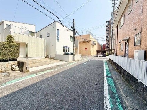 Modern 3LDK House for Sale in Toyota City, Aichi - Thumbnail 2