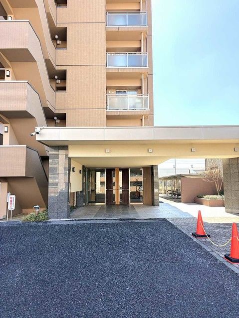 4LDK Top-Floor Apartment in Matsumoto, Nagano - Thumbnail 3