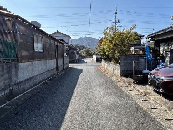 Renovated 2SLDK House in Shimonoseki with Large Lot - Thumbnail 2