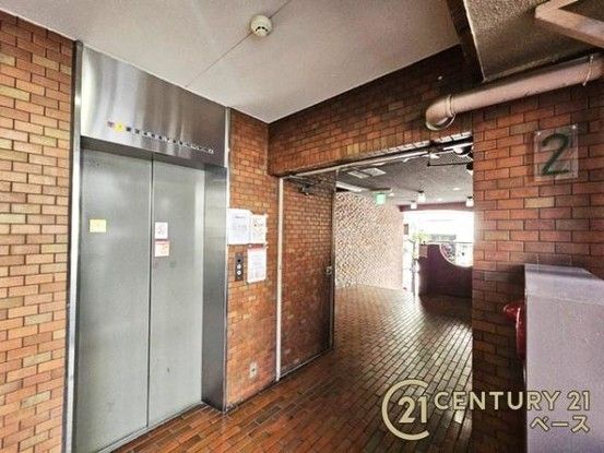 Renovated 1R Apartment for Sale in Chuo Ward, Osaka - Thumbnail 4