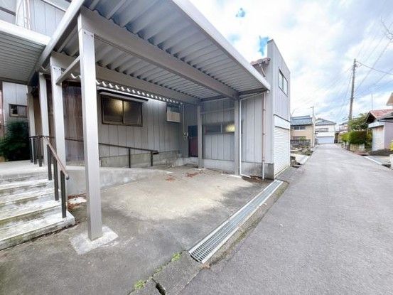 5LDK Detached House for Sale in Niigata's Akiha Ward - Renovated - Thumbnail 3