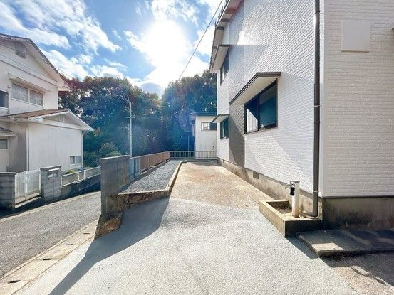 Renovated 3LDK House in Sasebo, Nagasaki - 84.46m² - Thumbnail 2