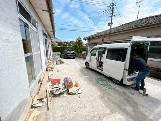 Renovated 3LDK House for Sale in Kirishima, Kagoshima - Thumbnail 2