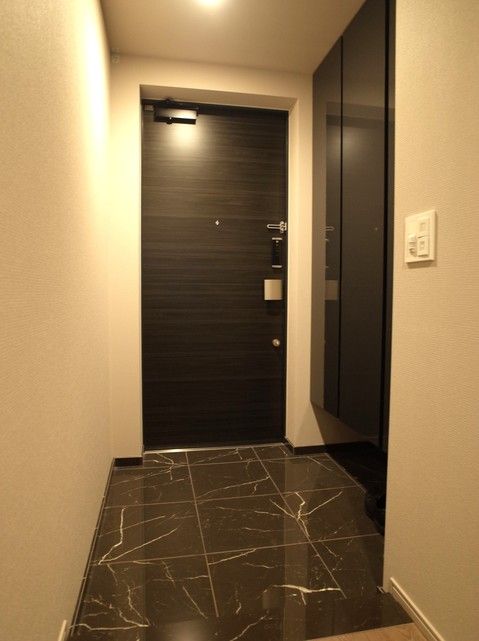Modern 3LDK Apartment in Miyazaki City, 71.7 sqm - Thumbnail 3