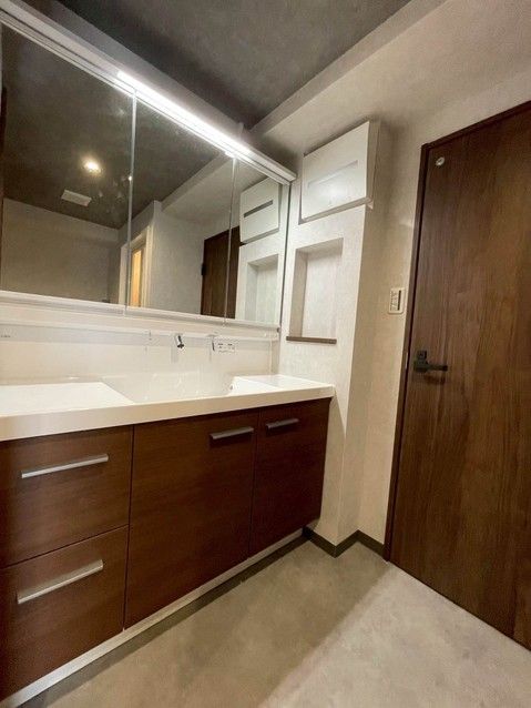 3LDK Apartment for Sale in Nishinomiya, Hyogo - 73.8 sqm - Thumbnail 4