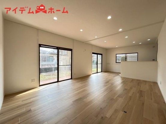 5LDK Renovated House on Corner Lot in Kakegawa, Shizuoka - Thumbnail 4