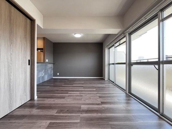 2SLDK Apartment for Sale in Fukushima, Osaka - 52.38m² - Thumbnail 4