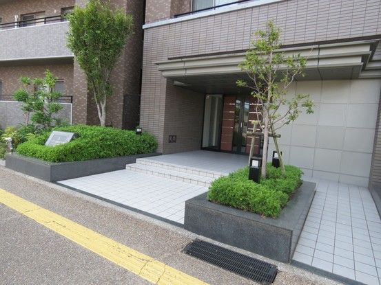 3LDK Apartment for Sale in Miyazaki City, Miyazaki Prefecture - Thumbnail 2