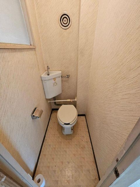 4DK Apartment for Sale in Kashiba, Nara - 69.2 sqm - Thumbnail 3