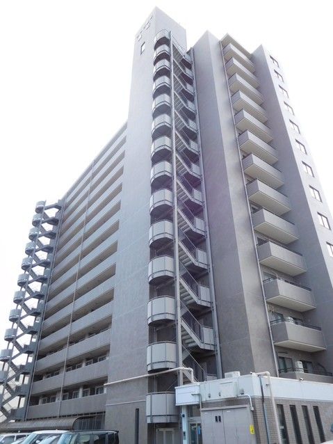 Renovated 3LDK Apartment for Sale Near Nagamachi Station, Sendai - Thumbnail 2