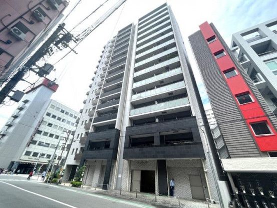 2LDK Apartment for Sale in Naniwa Ward, Osaka - Thumbnail 3