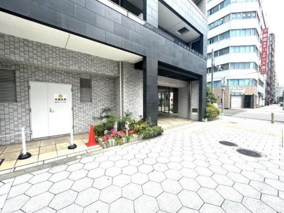 2LDK Apartment for Sale in Naniwa Ward, Osaka - Thumbnail 4