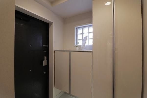 2LDK Apartment for Sale in Fukushima, Osaka (54.86 sqm) - Thumbnail 4