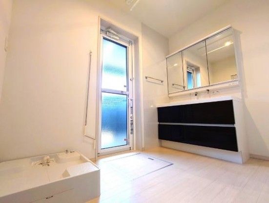 3LDK House for Sale in Nishikyo Ward, Kyoto, 96.39 sqm - Thumbnail 4