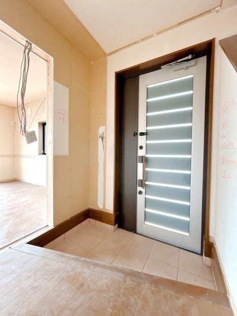 4LDK Renovated House in Kasugai City, Aichi Prefecture - Thumbnail 4