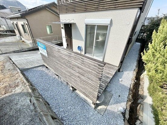 Renovated 4SLDK House for Sale Near Togano Station, Sakawa Town - Thumbnail 2